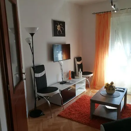 Apartman Suncokret Apartment *